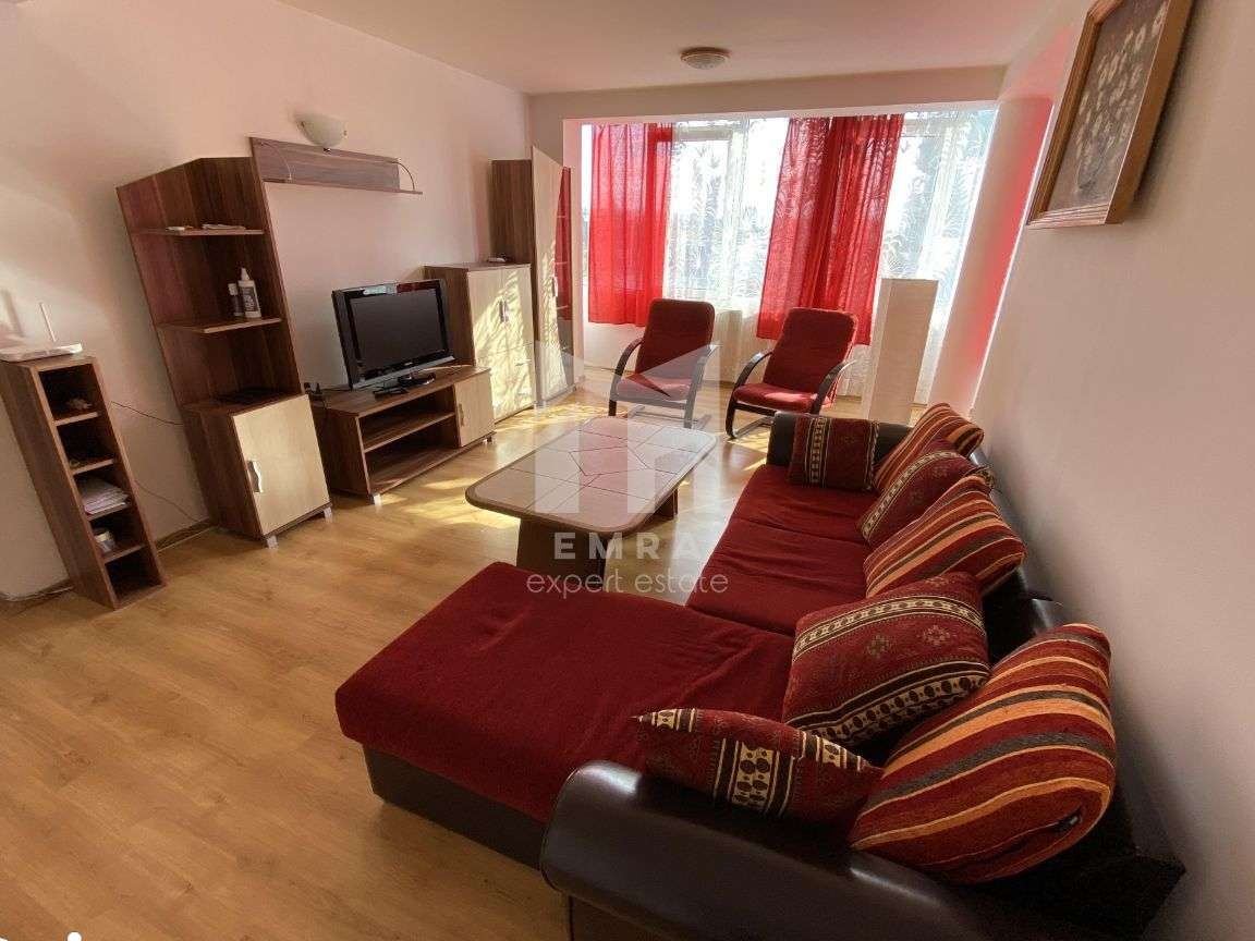 Apartament 3 camere în cartierul 7 Noiembrie - aproape de UMF