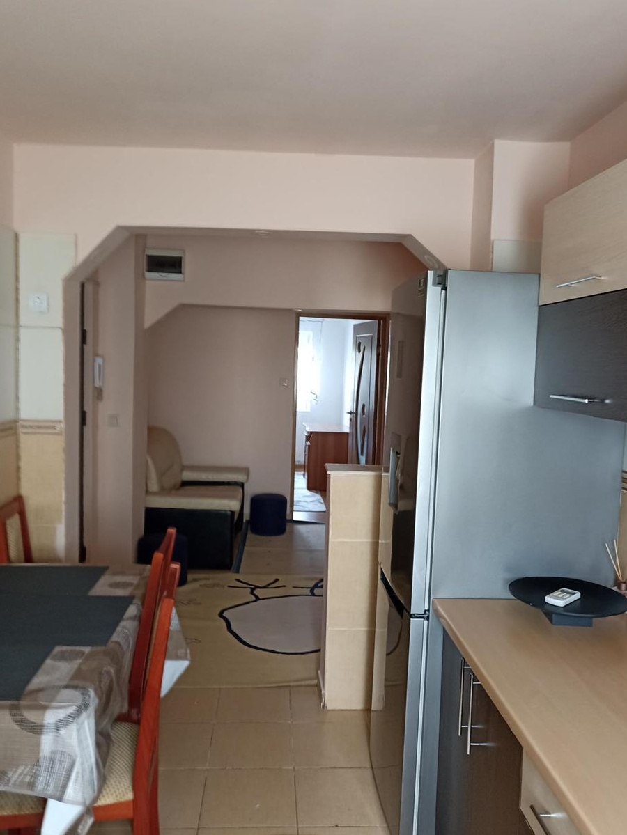 Apartament 3 camere Lipovei