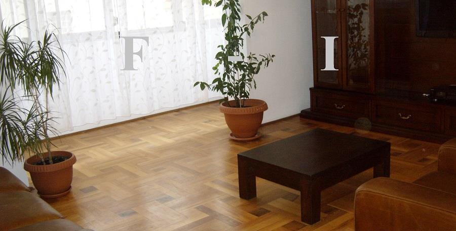 Apartament 3 camere LUX Decomandat Central