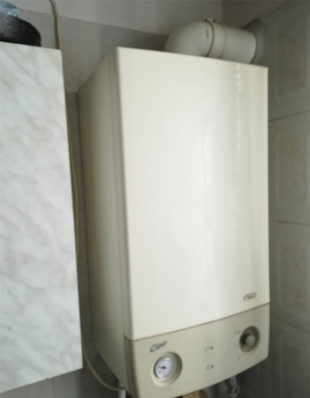 Apartament 3 camere, Plopeni, Prahova, Str Republicii Nr 24