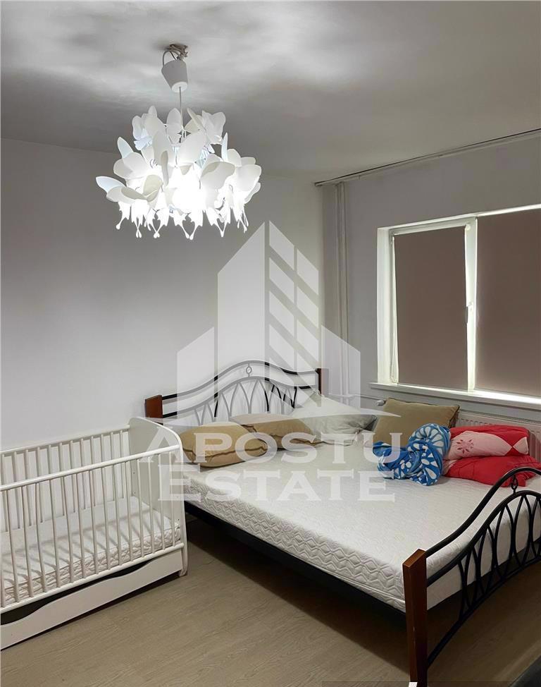 Apartament 3 camere- semidecomandat- Sagului