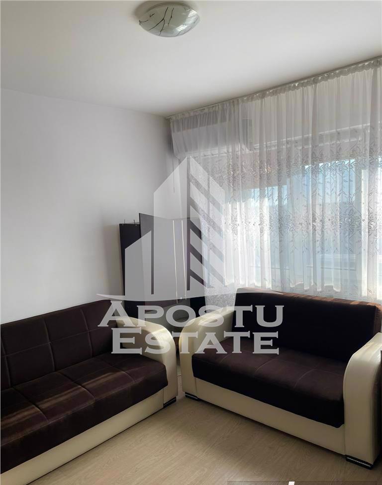 Apartament 3 camere- semidecomandat- Sagului
