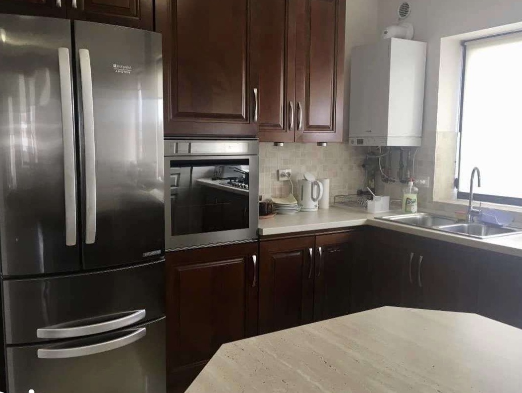 Apartament 3 camere si birou pe 2 nivele, 140mp, str. Tudor Arghez