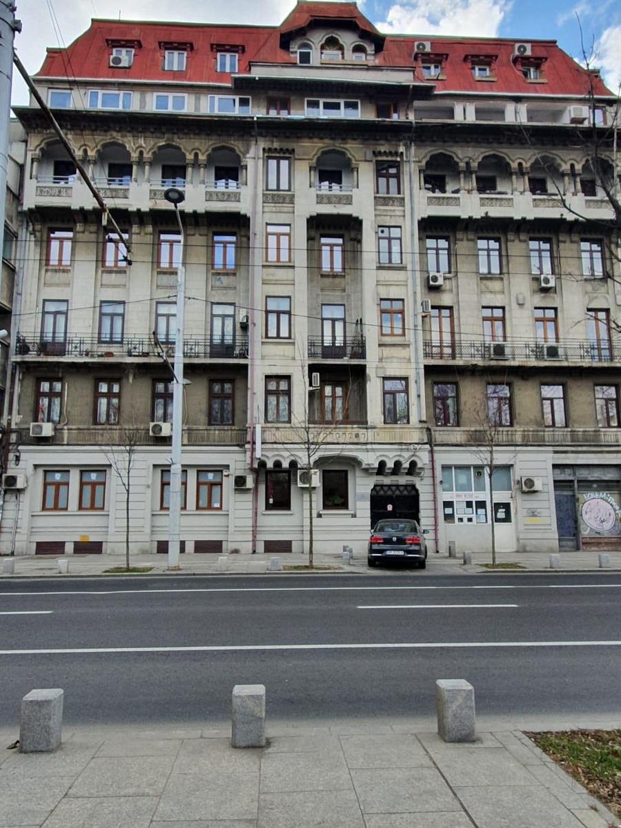 Apartament 3 camere spatios ultracentral Kogalniceanu facultatea de drept
