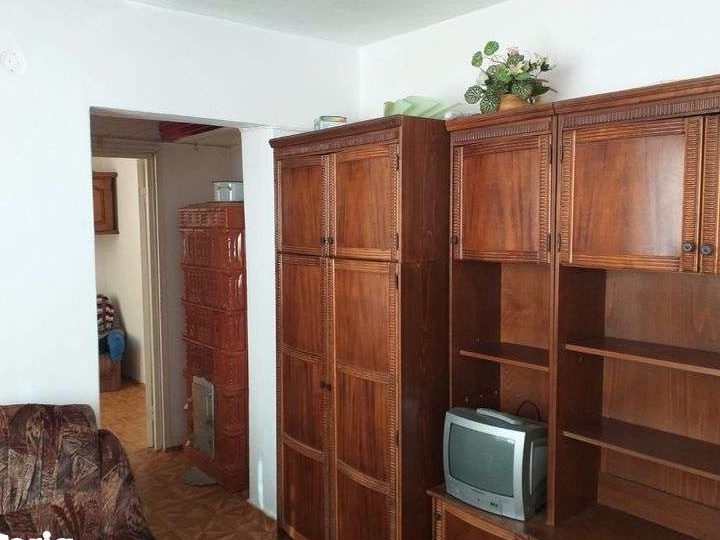 Apartament 3 camere Stei