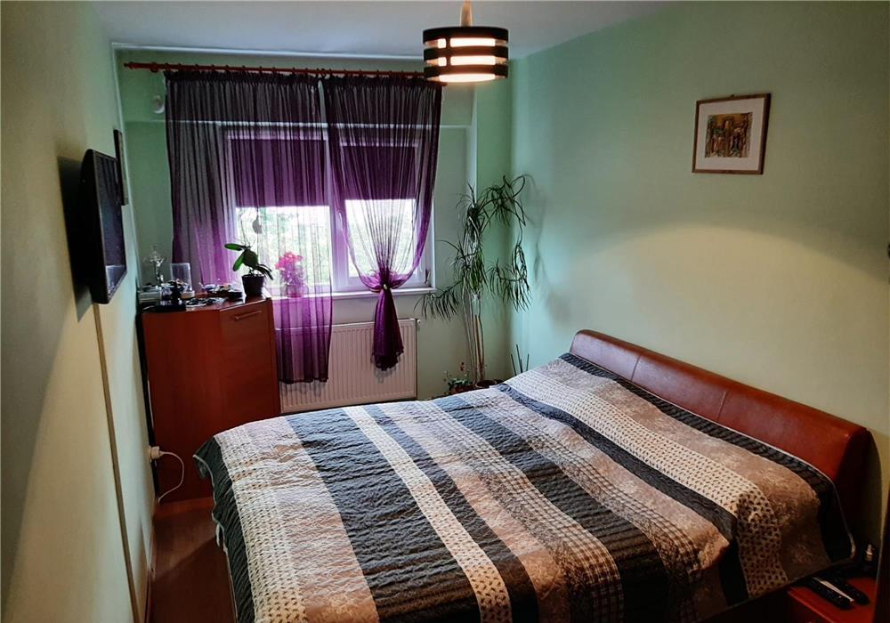 Apartament 3 Camere, Str. G-ral Eremia Grigorescu (Garii)