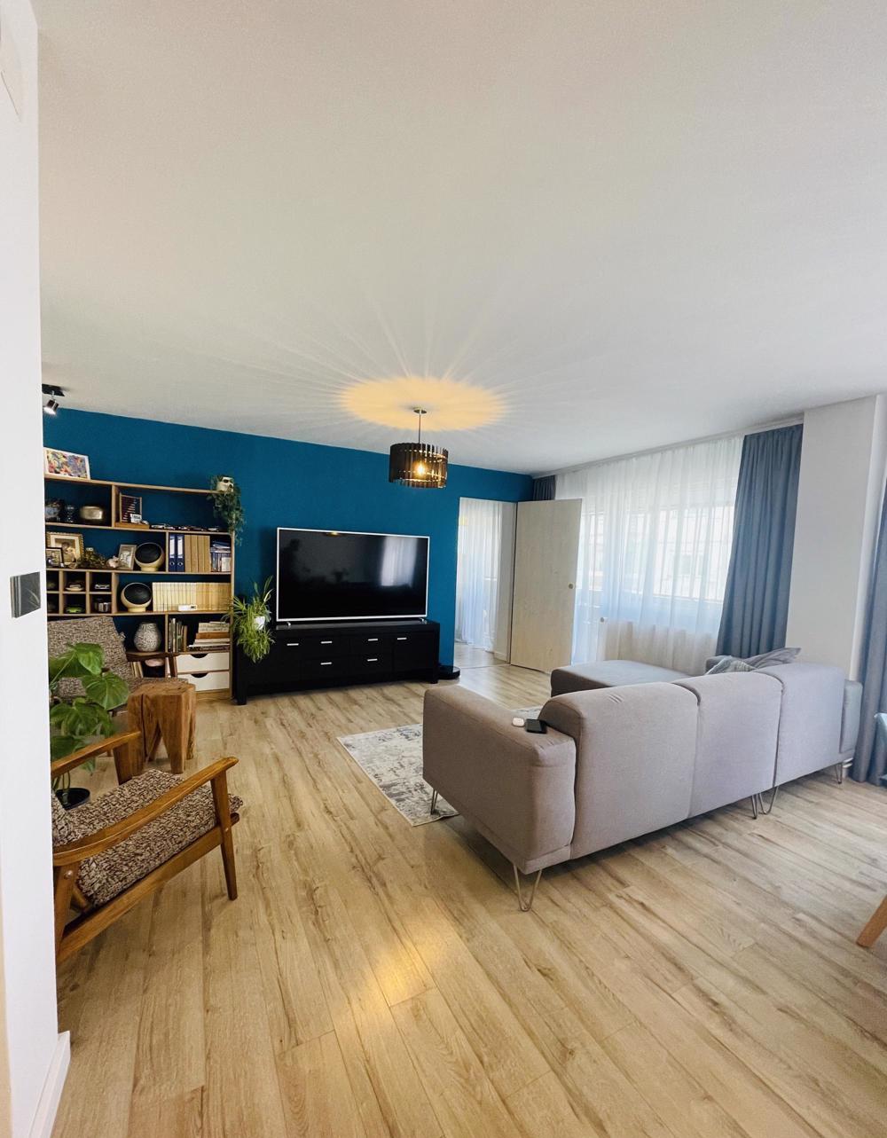 Apartament 3 camere, Superb- amenajat Lux!