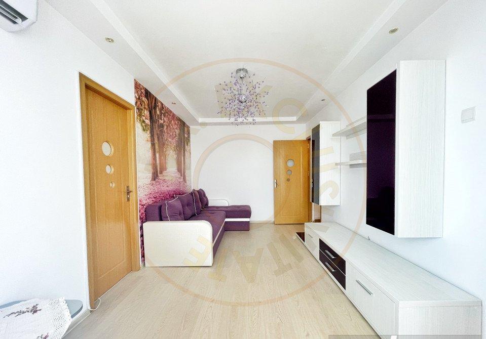 Apartament 3 camere Trivale + loc de parcare