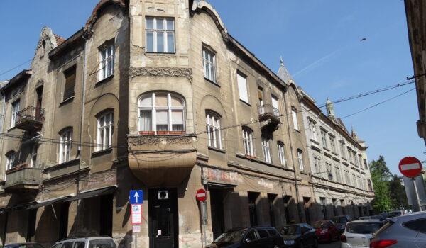 Apartament 3 camere, zona Piata Unirii