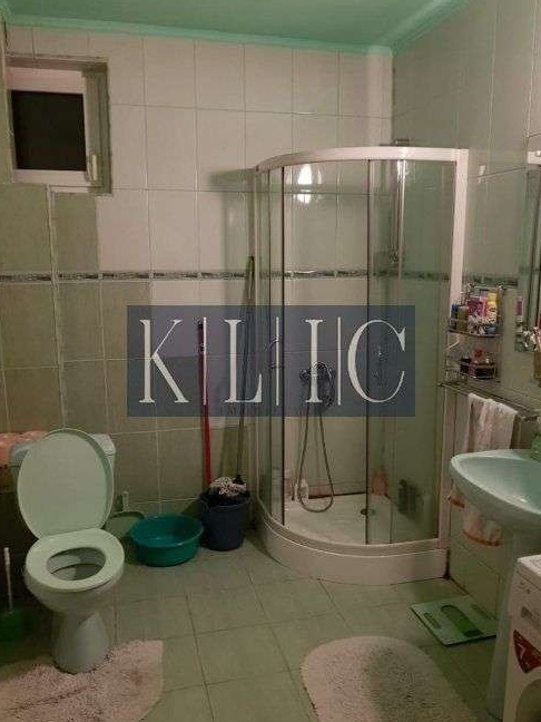 Apartament 4 cam pe doua nivele 138mpu decomandat in zona strand