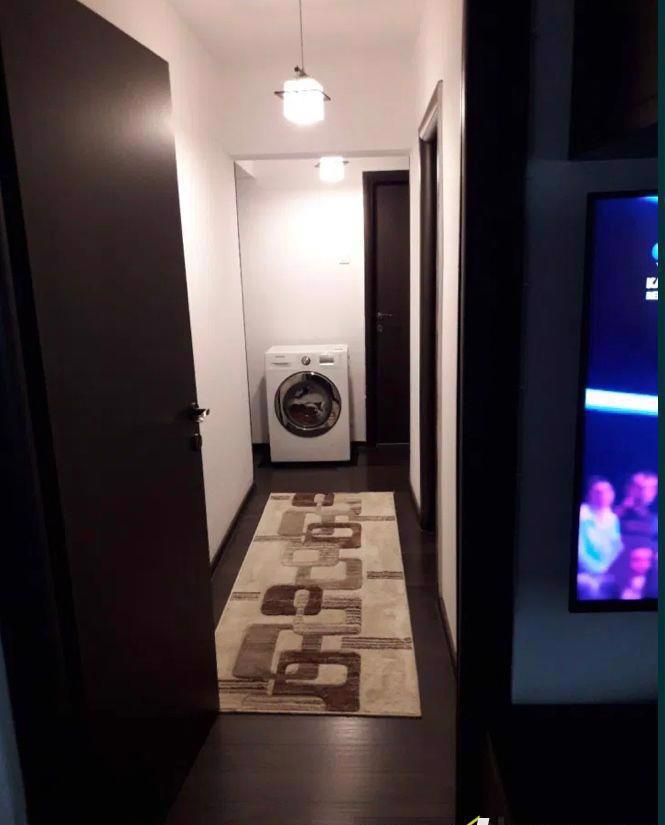 Apartament 4 camere de vanzare Raul Doamnei