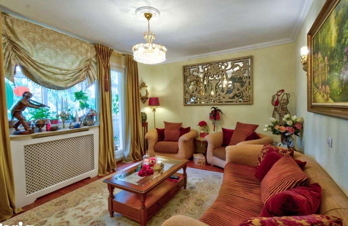 Apartament 4 camere Parc Titanii Burdujeni - etaj 2 decomandat 2 bai -