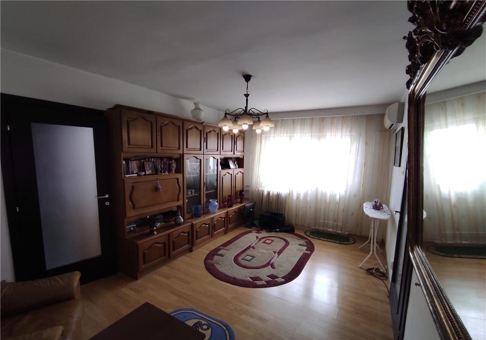 Apartament 4 camere - Rahova, 2 bai, 2 balcoane