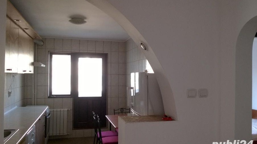 Apartament 4 camere Renovat si Mobilat, METROU Aparatori, direct de la proprietar