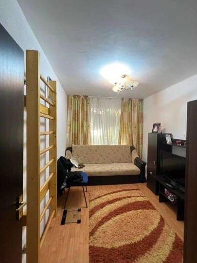 Apartament 4 camere, Sector 4, Sos. Oltenitei