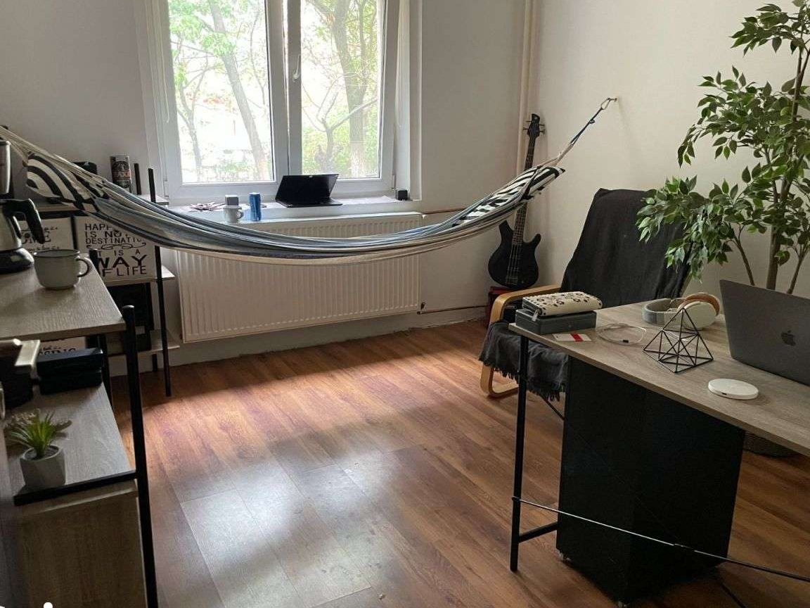 Apartament 4 camere - semidecomandat - Zona Dristor