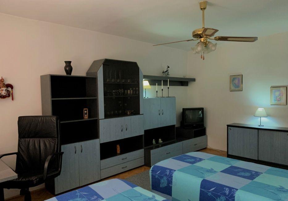 Apartament 4 camere - vedere la Crisul Repede