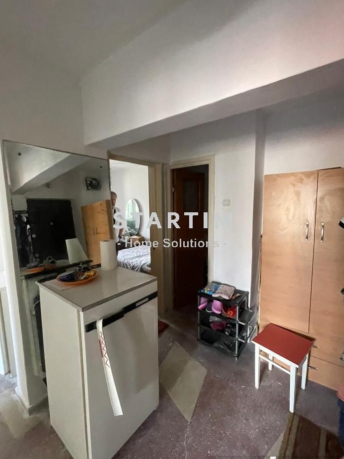 Apartament 4 camere zona Iancului decomandat etaj 6