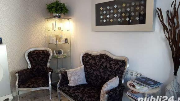 apartament 4 camere/Spațiu comercial