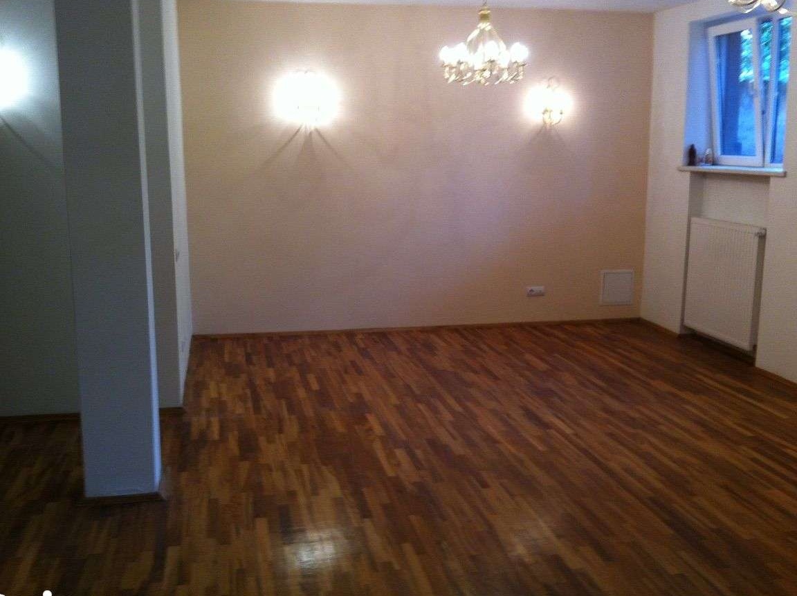 Apartament 5 camere de vanzare demisol Aviatorilor str.Ermil Pangratti