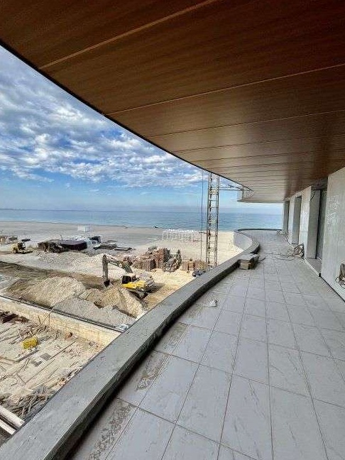 Apartament Casa del Mar primul rand la mare