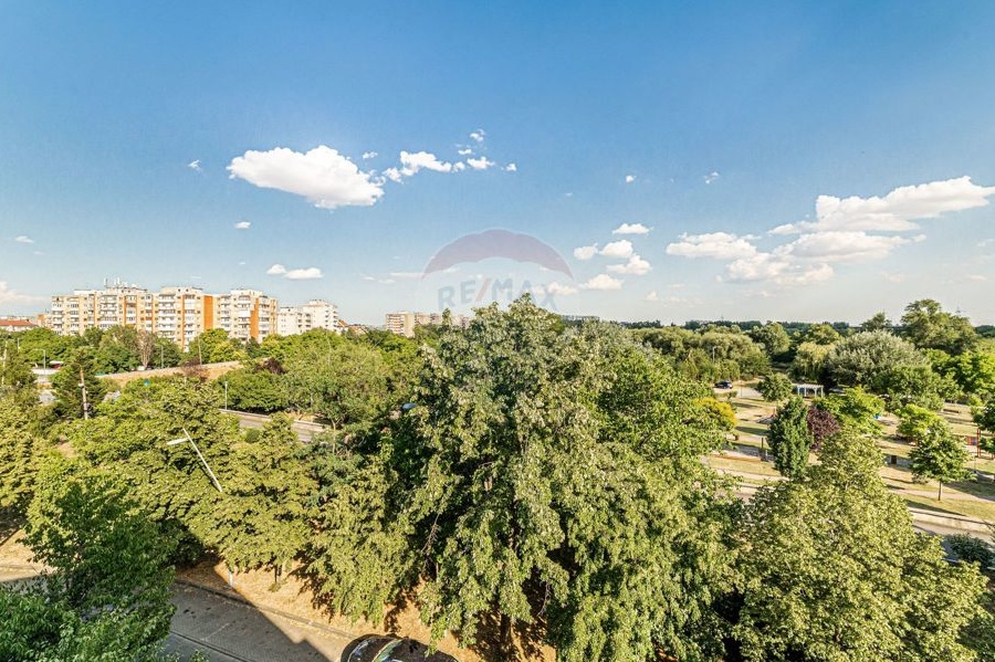 Apartament cu 2 camere de închiriat în zona Polivalenta