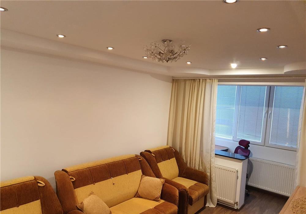 Apartament cu 2 camere de inchiriat zona Girocului