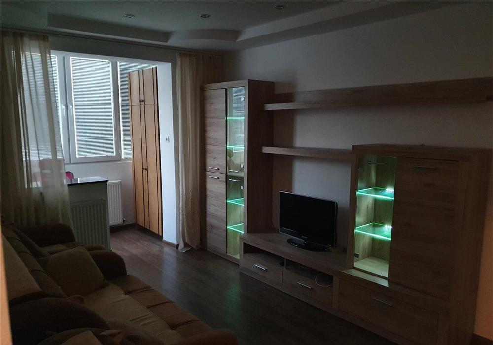 Apartament cu 2 camere de inchiriat zona Girocului