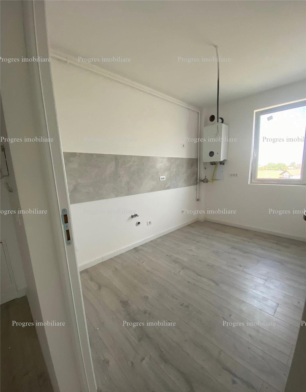 Apartament cu 2 camere decoamdat - 53 mp + balcon  67.000 Euro