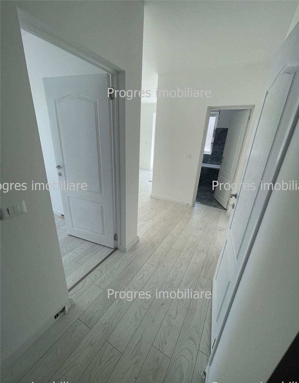 Apartament cu 2 camere decoamdnat + balcon 11mp + parcare  67.900 euro