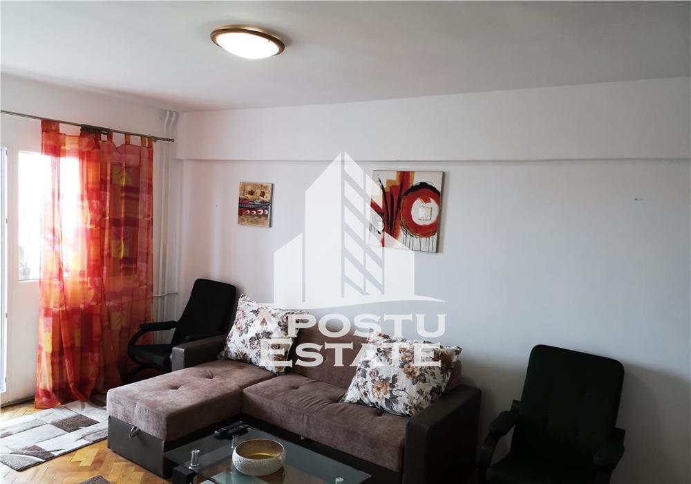 Apartament cu 2 camere, DECOMANDAT, CENTRAL
