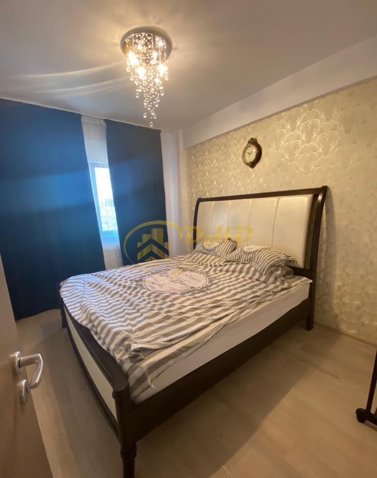 Apartament cu 2 camere, decomandat, etajul 1, cu loc de parcare