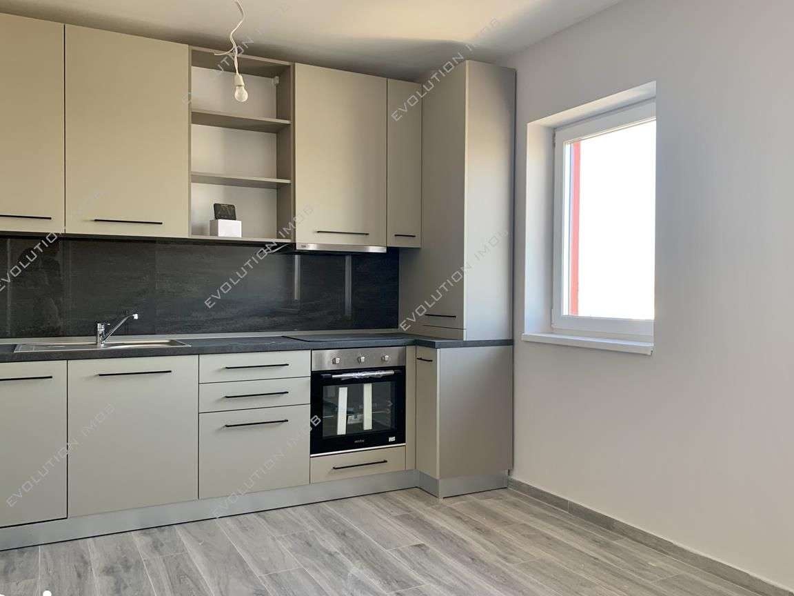 Apartament cu 2 camere + Dressing| Bloc Nou| Zona Dambovita