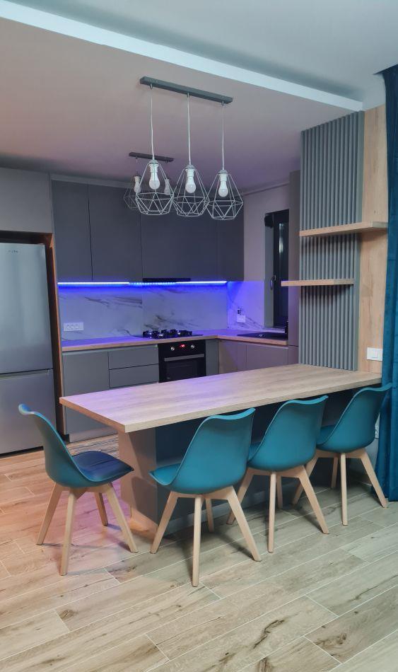 Apartament cu 2 camere in spate la Kaufland
