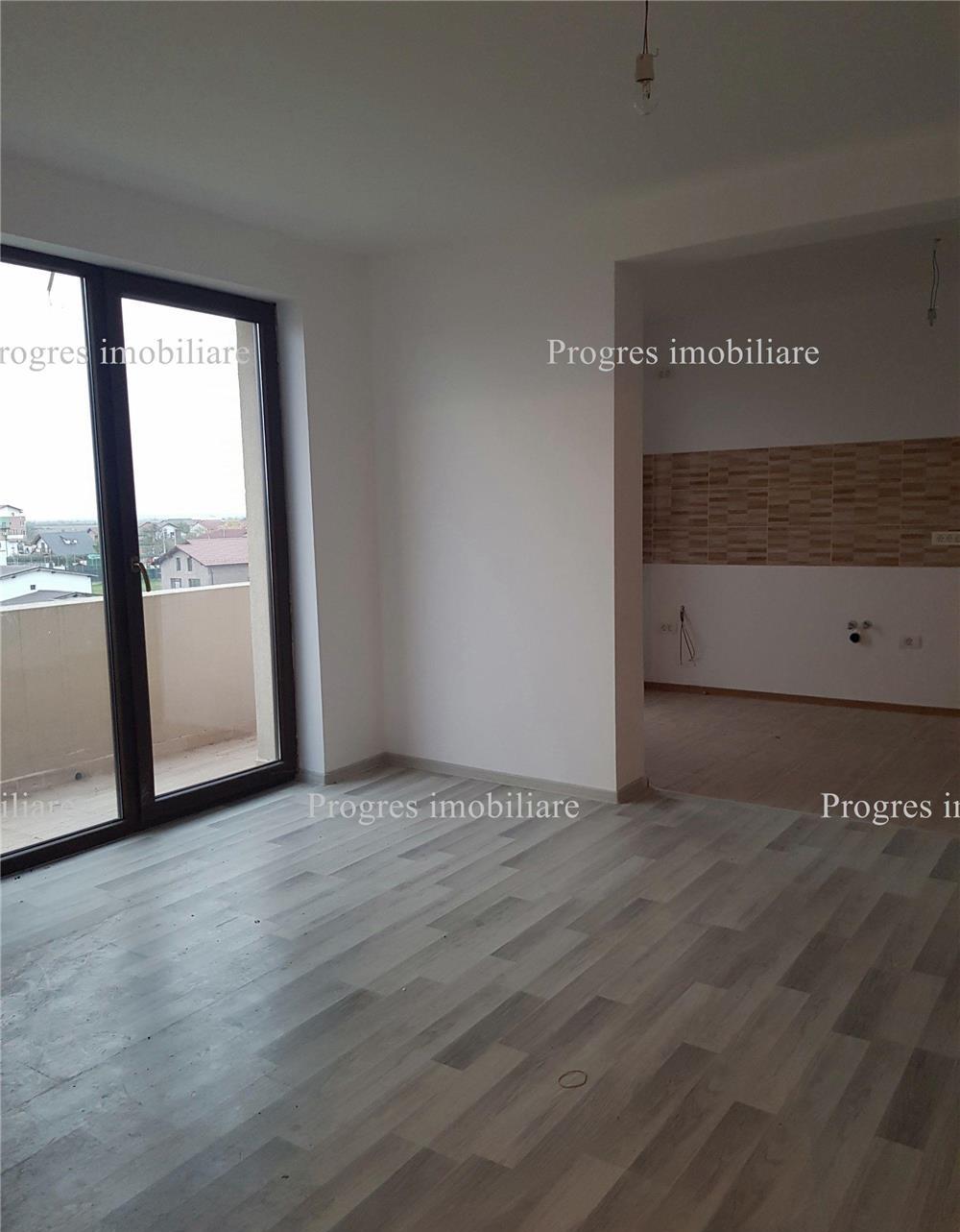 Apartament cu 2 camere- paracare-balcon