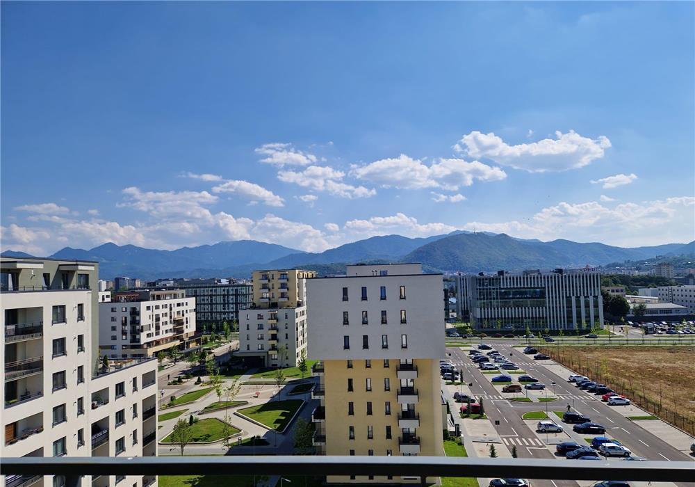Apartament cu 2 camere si 3 terase, Tractorul, Brasov