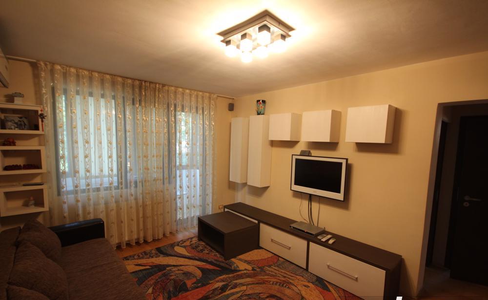 Apartament cu 2 camere zona Medicina
