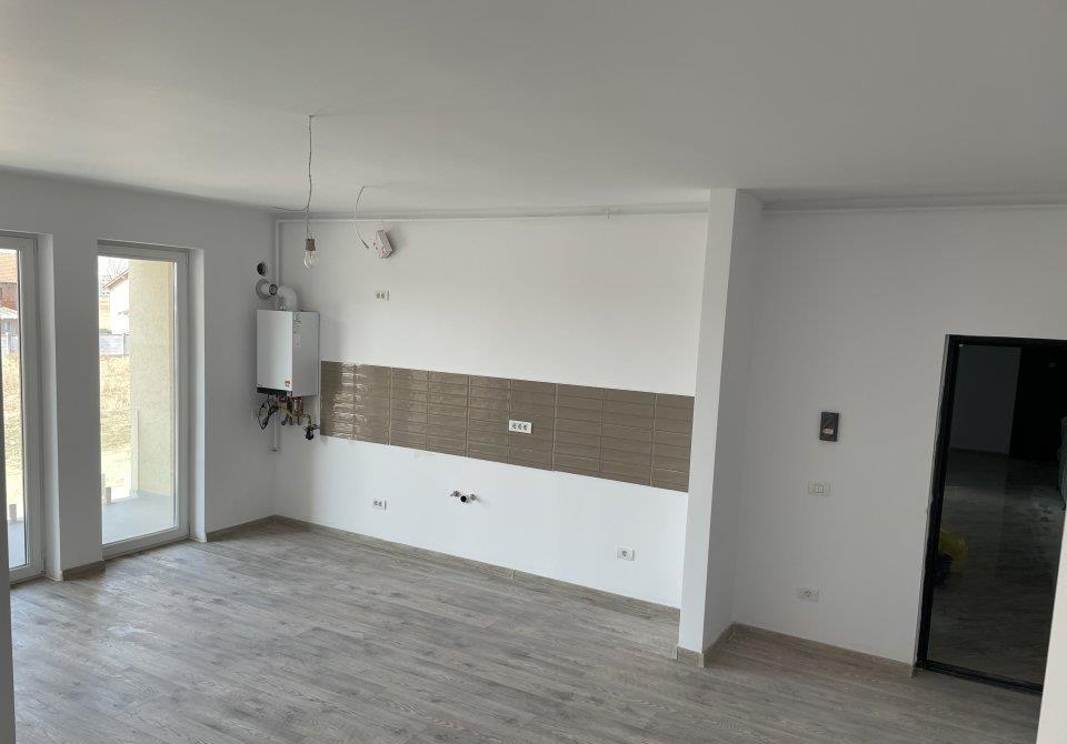 Apartament cu 2 camere+balcon loc de parcare  bloc intabulat etaj 1 zona Braytim