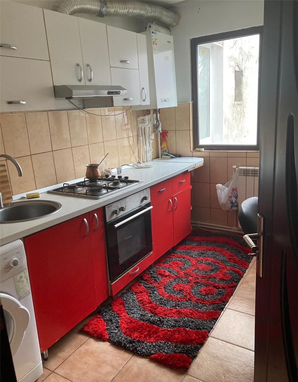 Apartament cu 2 camere,Micro 40