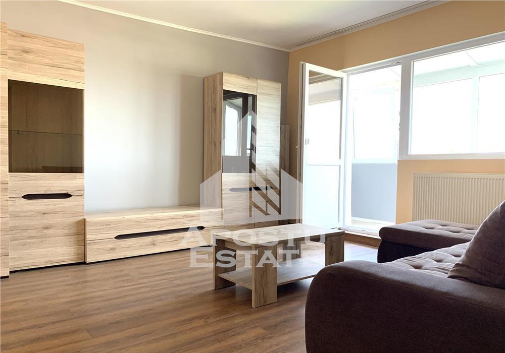 Apartament cu 3 camere, centrala termica, Complexul Studentesc