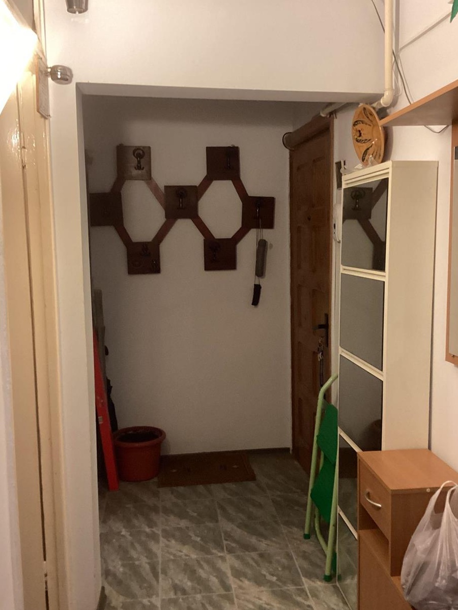 Apartament cu 3 camere de vanzare