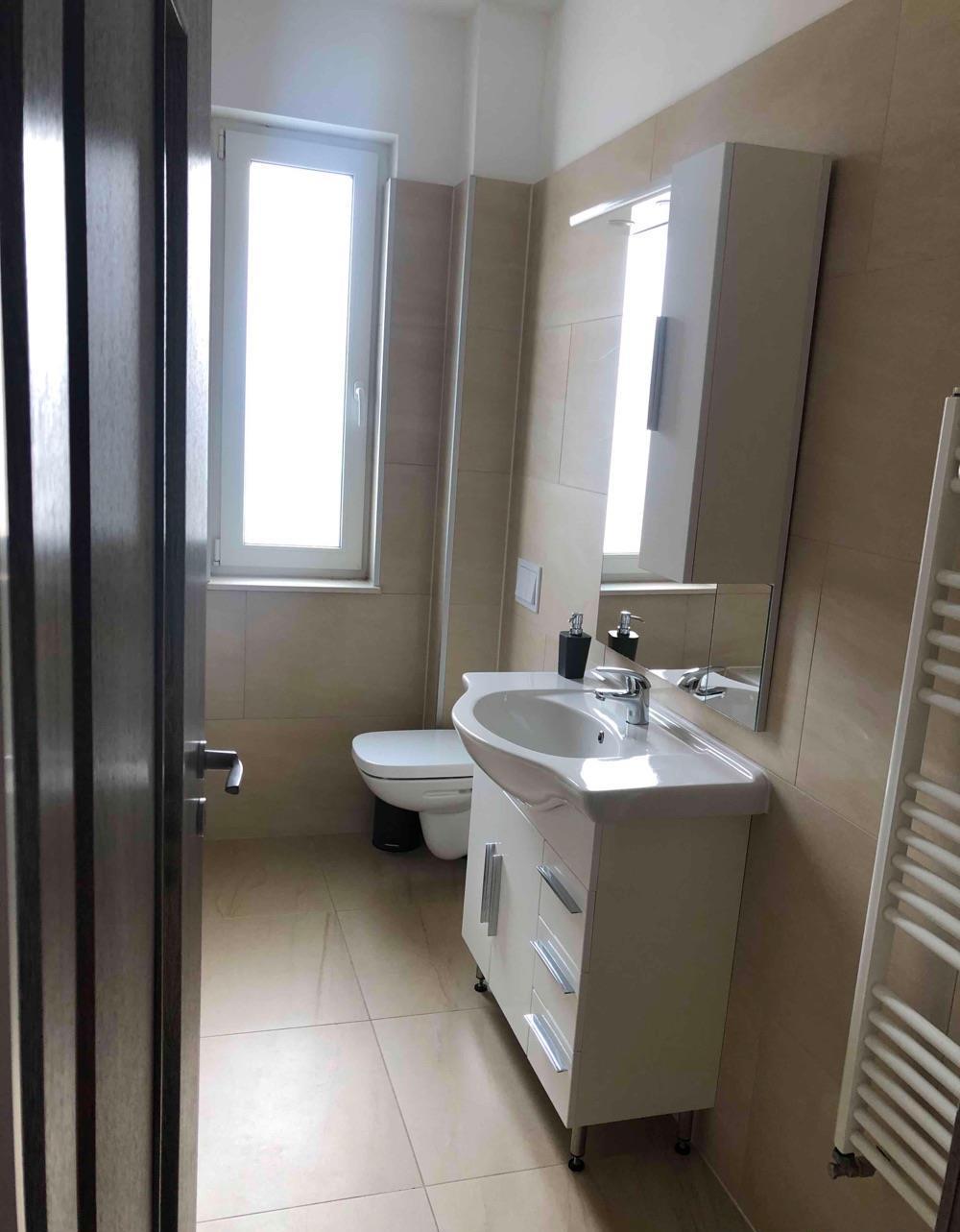 Apartament cu 3 camere in Dumbravita