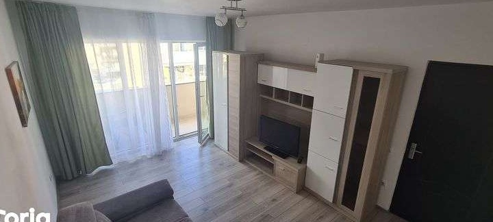 Apartament cu 3 camere în Florești