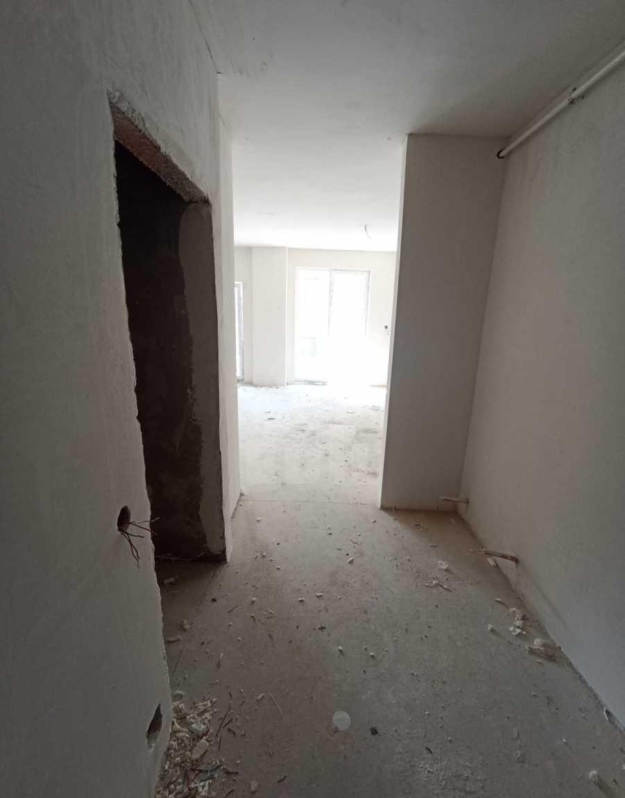Apartament cu 3 camere in zona Fagului la 1000 euro/mp