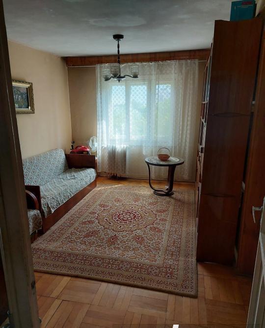 Apartament cu 3 camere zona Lipovei