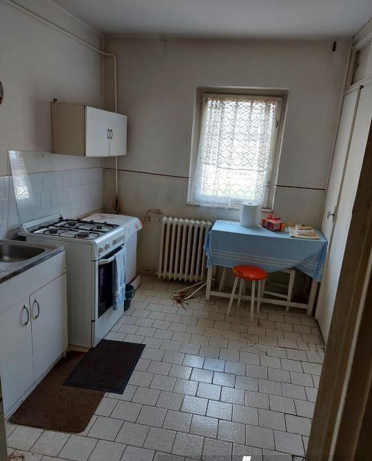 Apartament cu 3 camere zona Lipovei