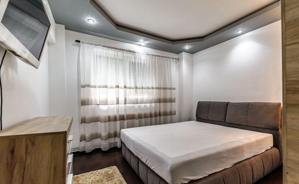 Apartament cu 4 camere în Micălaca