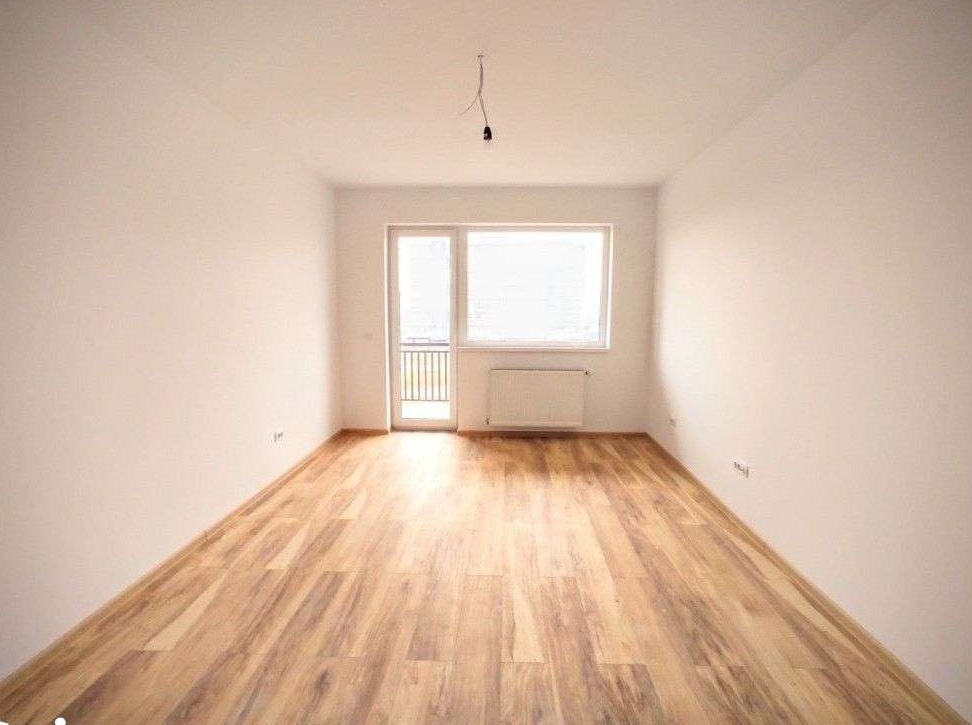Apartament cu doua camere 55mp, Tractorul