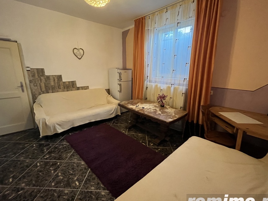 Apartament cu doua camere Calea Lipovei