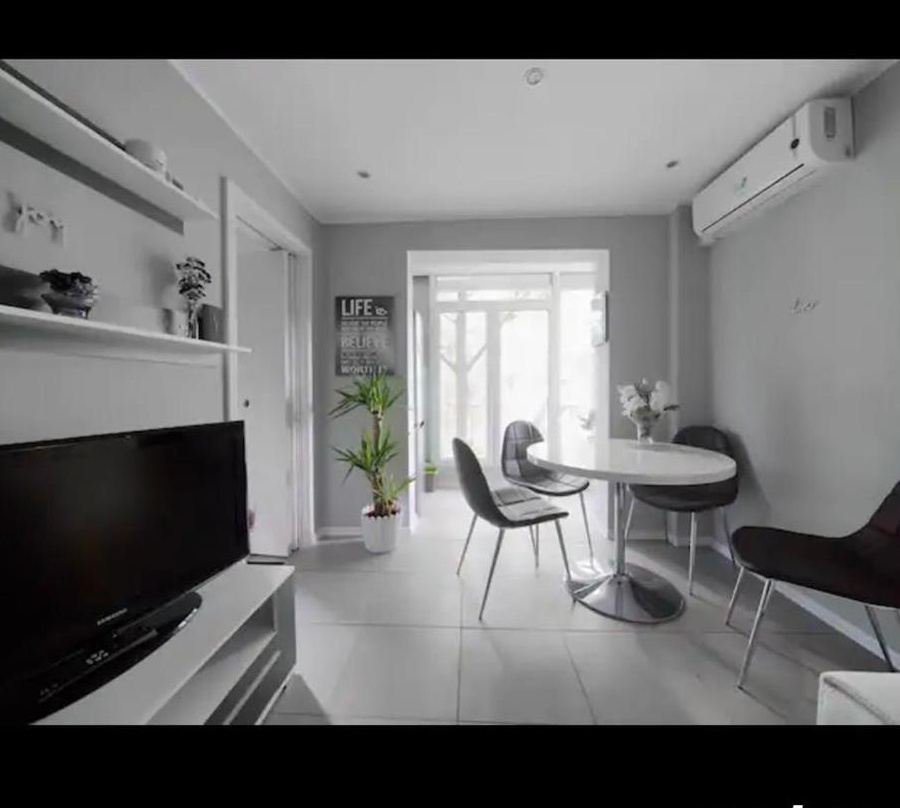 APARTAMENT CU DOUA CAMERE  MOBILAT LUX IN CIRCUMVALATIUNII!